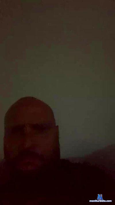 Rich7772 cam4 straight performer from United Kingdom of Great Britain & Northern Ireland  