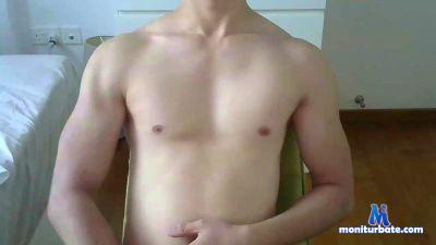 wateper1990 cam4 gay performer from Republic of Singapore  