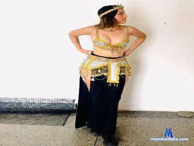 Midori_Kamikaze cam4 bisexual performer from Kingdom of Spain spanking pee squirt cute blowjob ass pussy 
