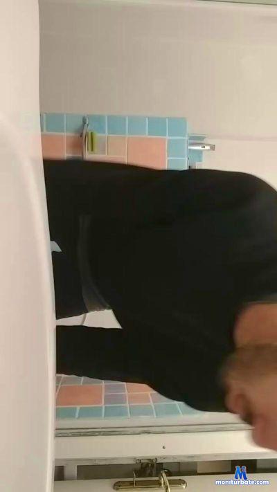 hitmyeyes cam4 bicurious performer from Republic of Italy bisexual skinny masturbate 