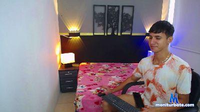santhi_fox cam4 bisexual performer from Republic of Colombia schoolgirl cute ass masturbation cum C2C spanking 
