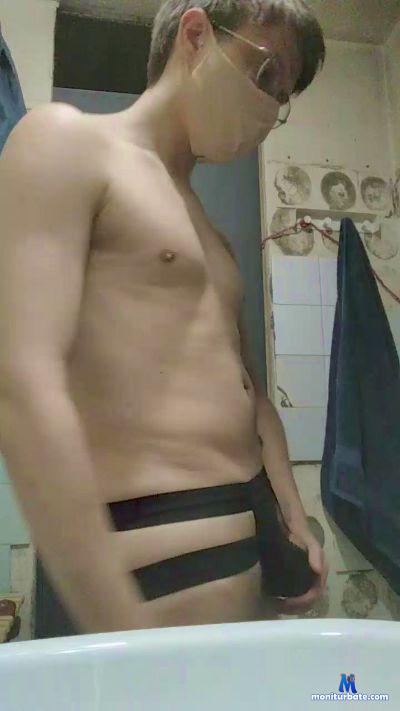 Fman713 cam4 gay performer from Republic of Finland  