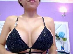 HornyRosario cam4 live cam performer profile