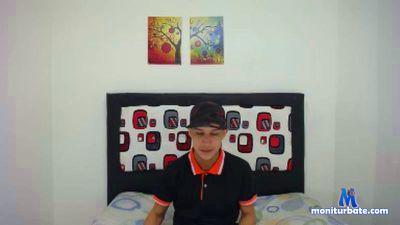 fenixbylaura cam4 bisexual performer from United States of America rollthedice 