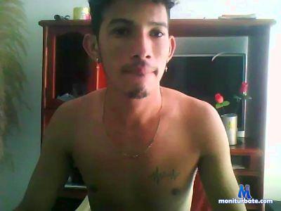 kevyn08 cam4 gay performer from Republic of Colombia  
