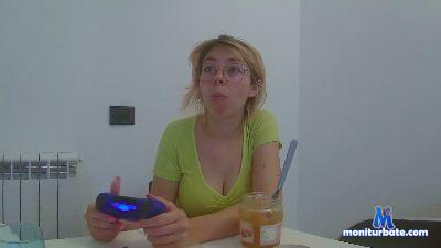 SayLollipop cam4 bisexual performer from Republic of Italy pussy striptease lush amateur cute 