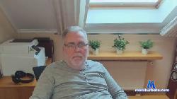 hairysubtoy cam4 live cam performer profile