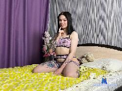 CarolynAlvares cam4 live cam performer profile