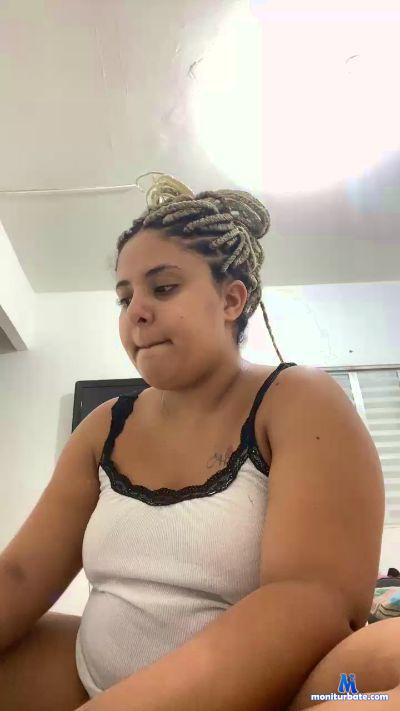 Bellaflor45 cam4 bisexual performer from Federative Republic of Brazil  