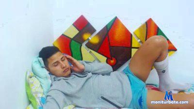 grey_191 cam4 bisexual performer from United States of America latino dominant hot rollthedice gay 
