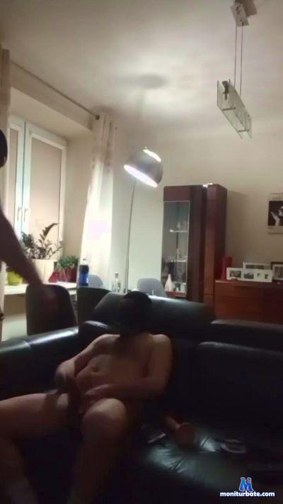 djnnn cam4 gay performer from Republic of Poland  