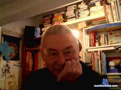 alexni97 cam4 straight performer from Republic of Italy  