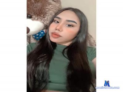 avaline_blanc cam4 straight performer from Bolivarian Republic of Venezuela cute pussy deepthroat analtoys squirt blowjob anal 