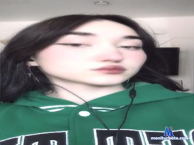 DarylBeresford cam4 bicurious performer from United States of America striptease schoolgirl smoke pornstar 