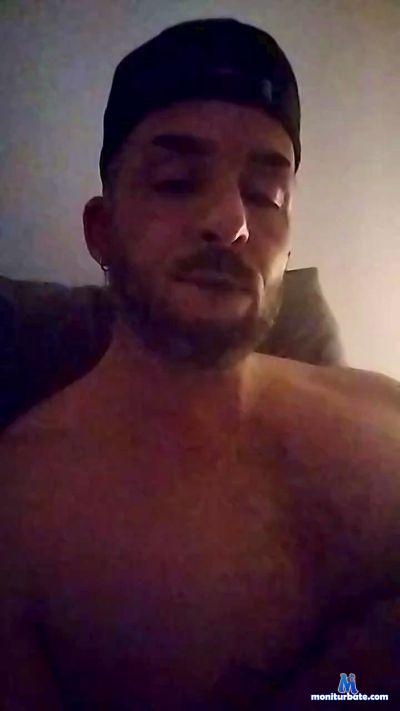 Arturo666666 cam4 straight performer from Kingdom of Spain  