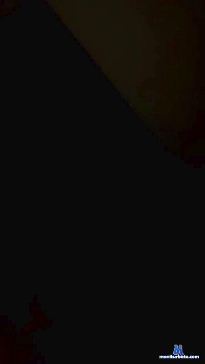 levathanyip cam4 gay performer from Hong Kong Special Administrative Region of China  