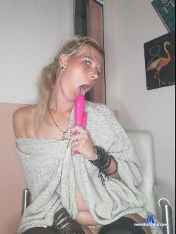 Bdlsexygirl cam4 live cam performer profile