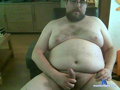 leoblade39 cam4 bicurious performer from Kingdom of the Netherlands  