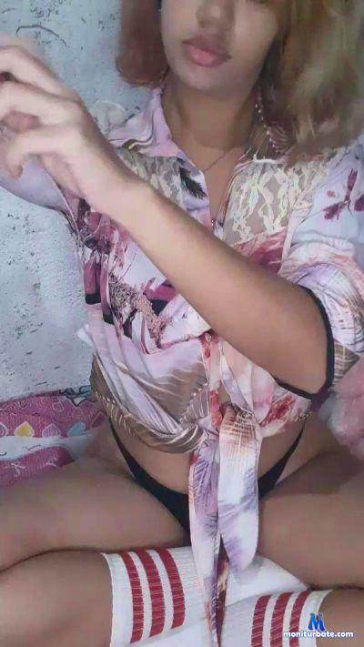 Asheleycandy cam4 bisexual performer from Federative Republic of Brazil  