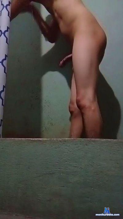 jordipolla4 cam4 straight performer from Republic of Ecuador  