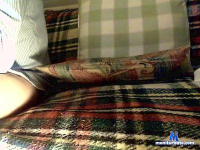 manly661 cam4 bisexual performer from United States of America  