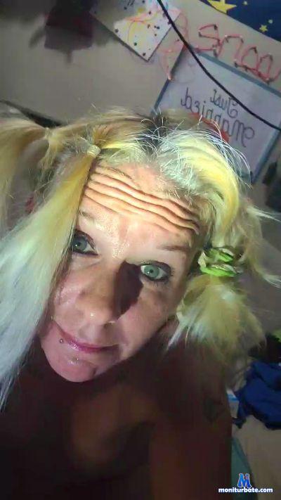 6osslady cam4 straight performer from United States of America  