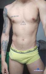 g00dric cam4 livecam show performer room profile