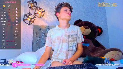Darek_N_ cam4 bisexual performer from Republic of Colombia cum blowjob deepthroat masturbation 