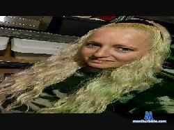 JuliaJamesXX69 cam4 live cam performer profile
