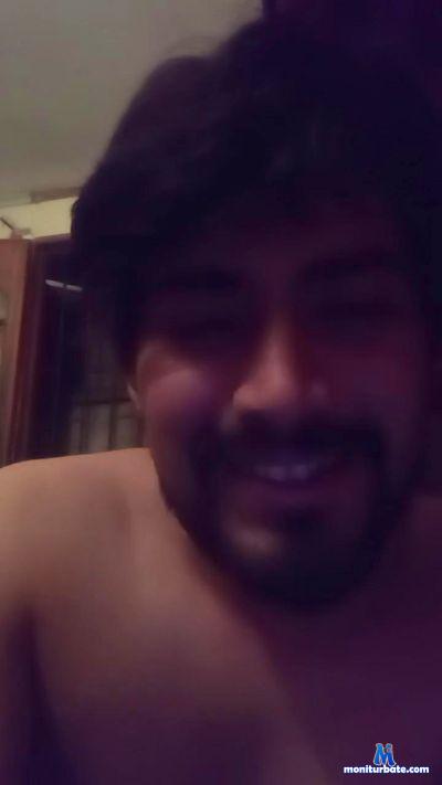 Vyinzo cam4 bicurious performer from Republic of Chile  