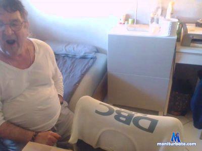 sanjayaparks cam4 bisexual performer from United States of America  