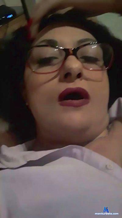 luna370 cam4 bisexual performer from Republic of Italy  