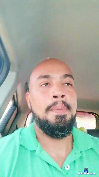 Bigdickguy81 cam4 straight performer from Kingdom of Spain  