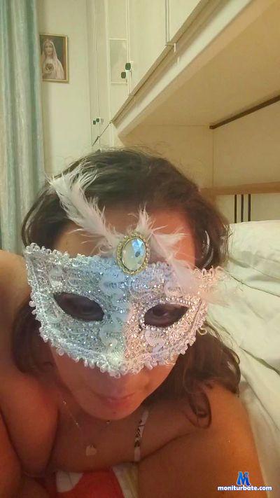 Shadeles cam4 bisexual performer from Republic of Italy  