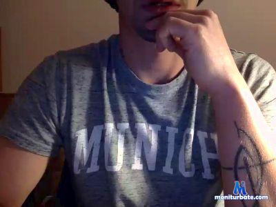 boxer_lad cam4 bisexual performer from United Kingdom of Great Britain & Northern Ireland armpits masturbation feet 