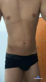 Draguun cam4 livecam show performer room profile