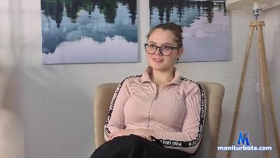 IsauraRudack cam4 straight performer from Commonwealth of the Bahamas strapon fisting deepthroat C2C masturbation armpits schoolgirl 