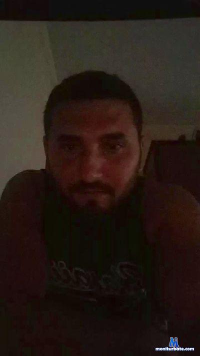 curcan4 cam4 bicurious performer from Republic of Italy  