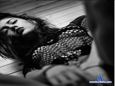 cyberdark_xxx cam4 bisexual performer from Argentine Republic  
