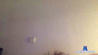 zumbiii44 cam4 bisexual performer from Republic of Italy  