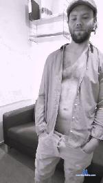 Demian4212 cam4 livecam show performer room profile