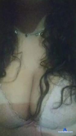 morena582 cam4 live cam performer profile