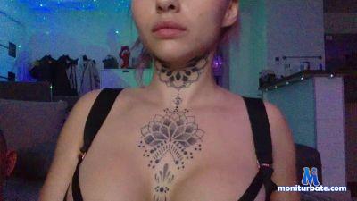 Kellywalach cam4 straight performer from French Republic feet masturbation deepthroat gamer blowjob striptease amateur 