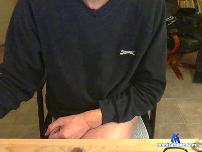 slaafbert cam4 gay performer from Kingdom of the Netherlands zoekjongemeester rollthedice huisslaaf 