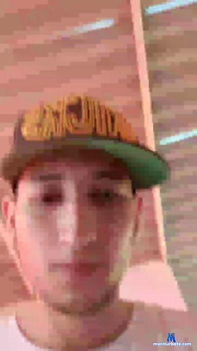 soyandresfe3 cam4 straight performer from Republic of Colombia  
