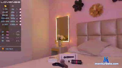 natasha_monroe cam4 bisexual performer from United States of America  