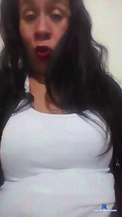 gio42hot cam4 live cam performer profile