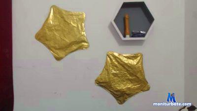 vertigo910 cam4 gay performer from Republic of Italy  