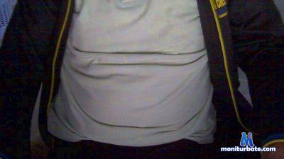 jeancarlos00 cam4 bisexual performer from United States of America  