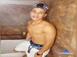 HectorStevens cam4 live cam performer profile